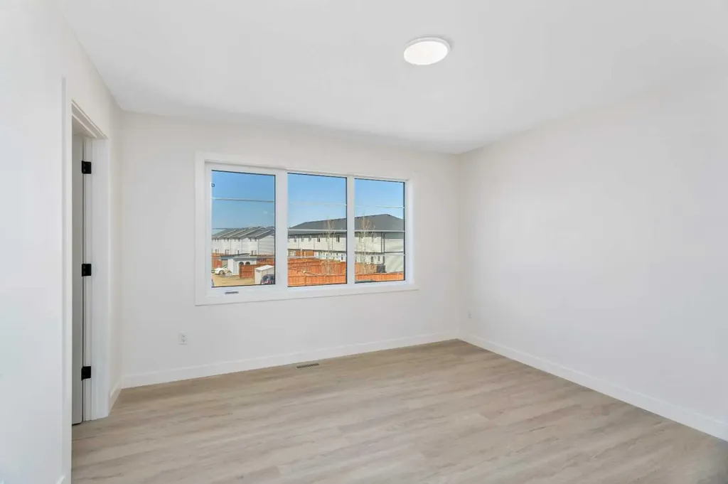 157 Athens Road Blackfalds AB T4M 0Y6