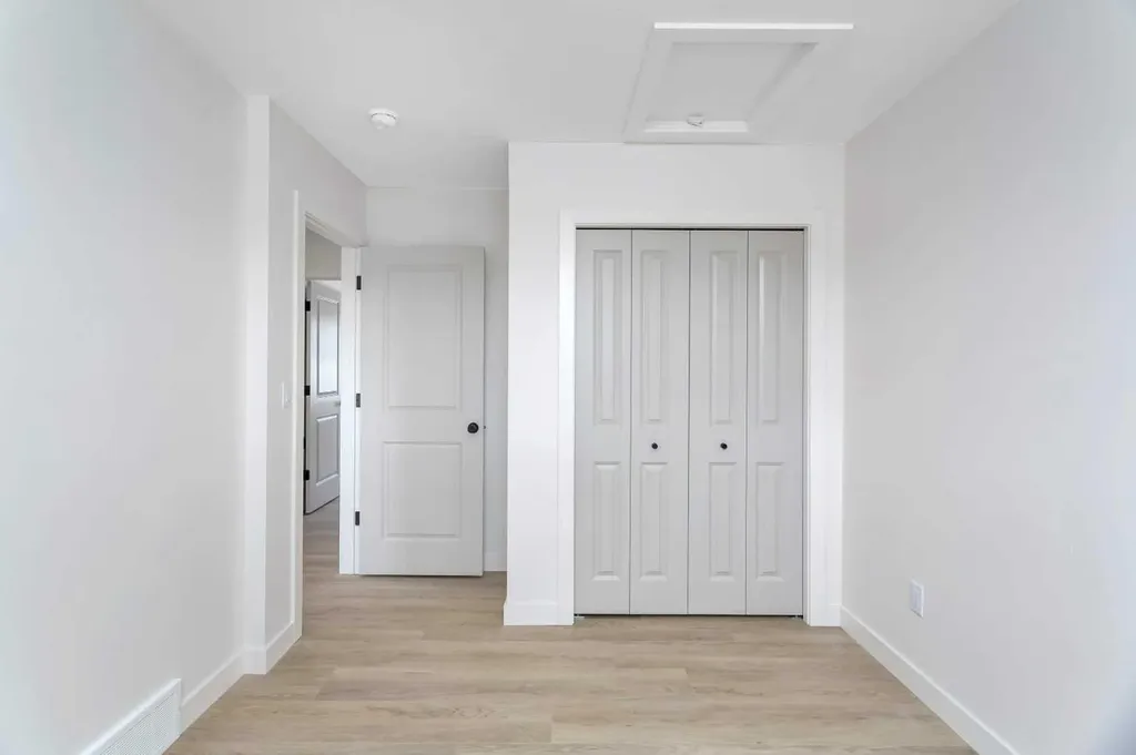 157 Athens Road Blackfalds AB T4M 0Y6