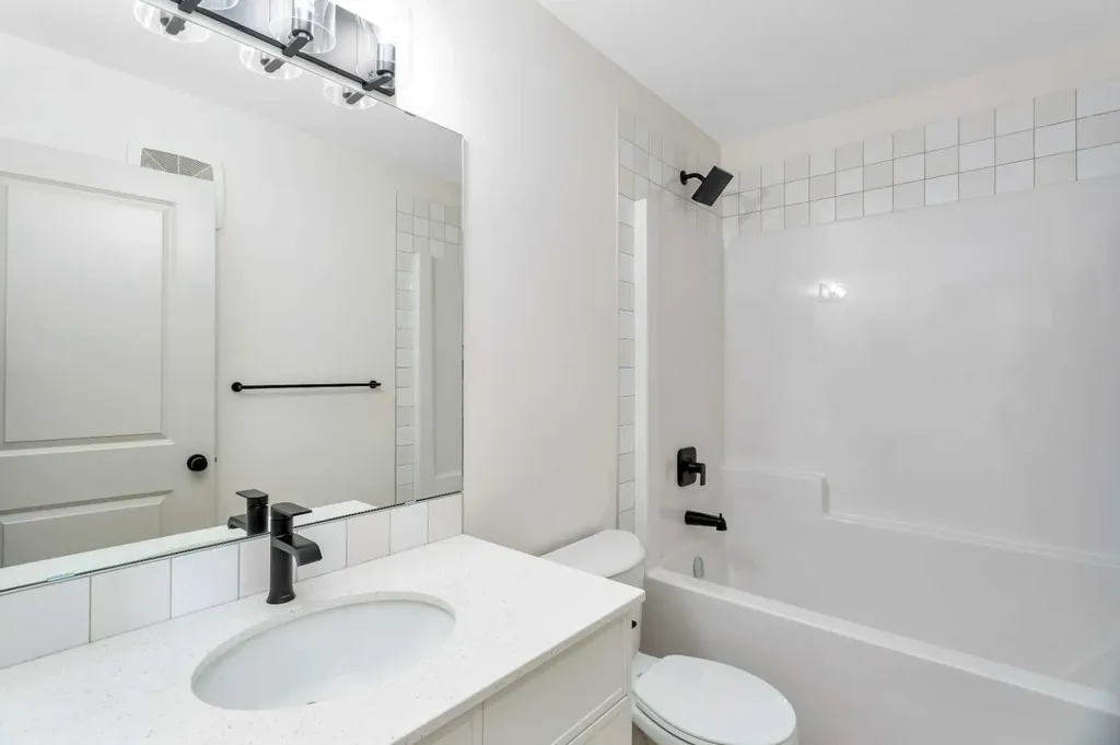 157 Athens Road Blackfalds AB T4M 0Y6