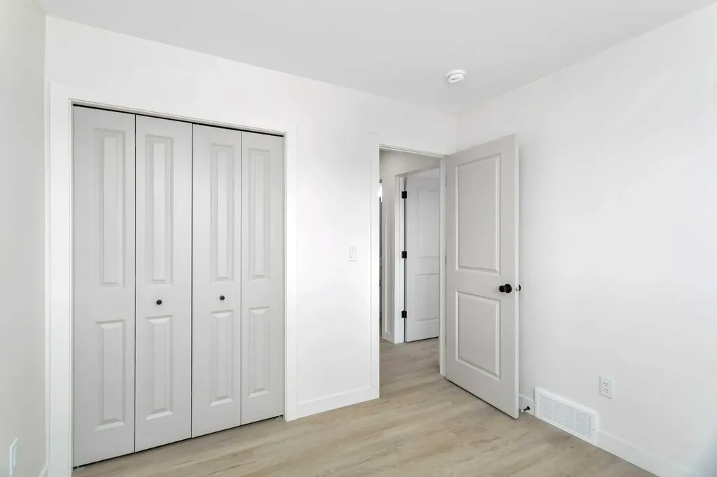 157 Athens Road Blackfalds AB T4M 0Y6