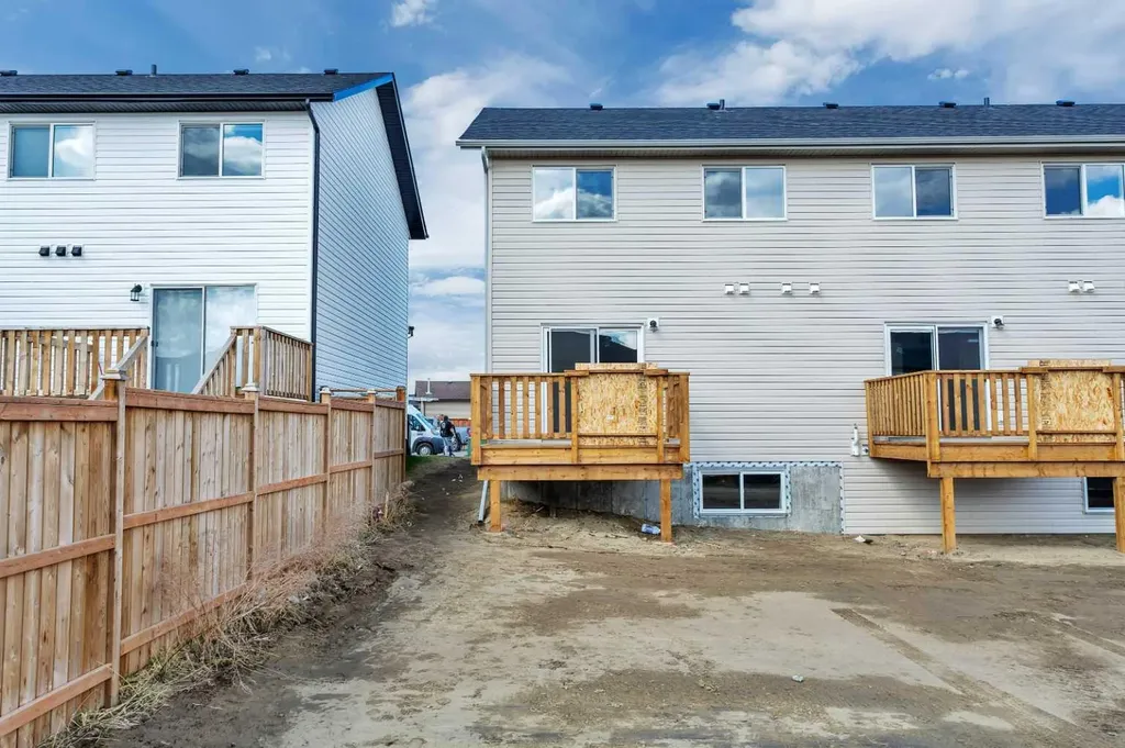 157 Athens Road Blackfalds AB T4M 0Y6