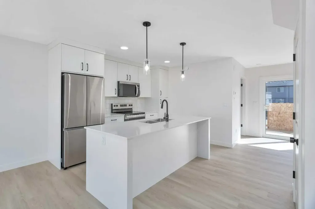 157 Athens Road Blackfalds AB T4M 0Y6