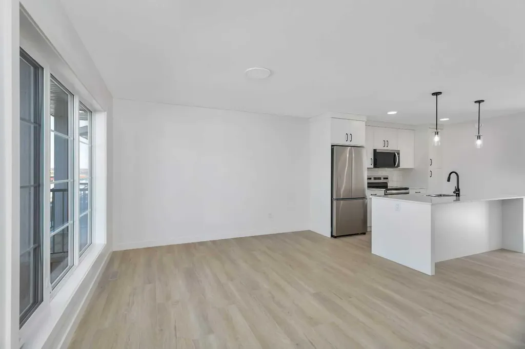 157 Athens Road Blackfalds AB T4M 0Y6