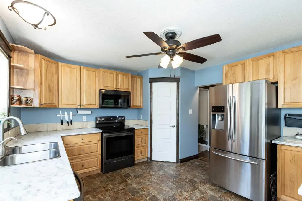 13 Green Valley Lane Rural Clearwater County AB T4T 2A1