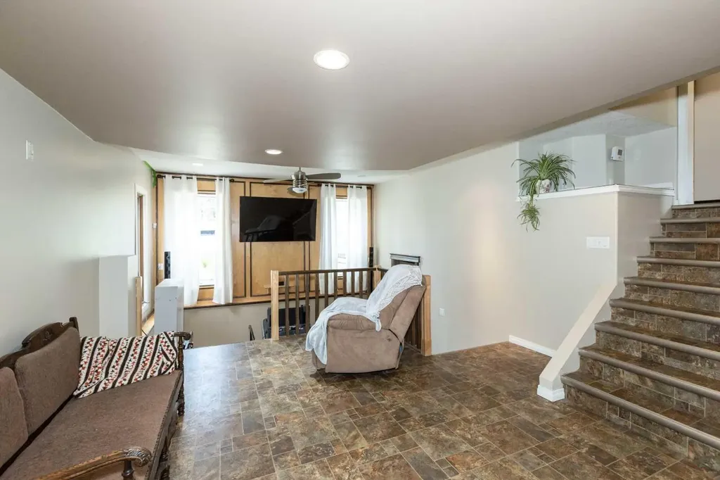 13 Green Valley Lane Rural Clearwater County AB T4T 2A1