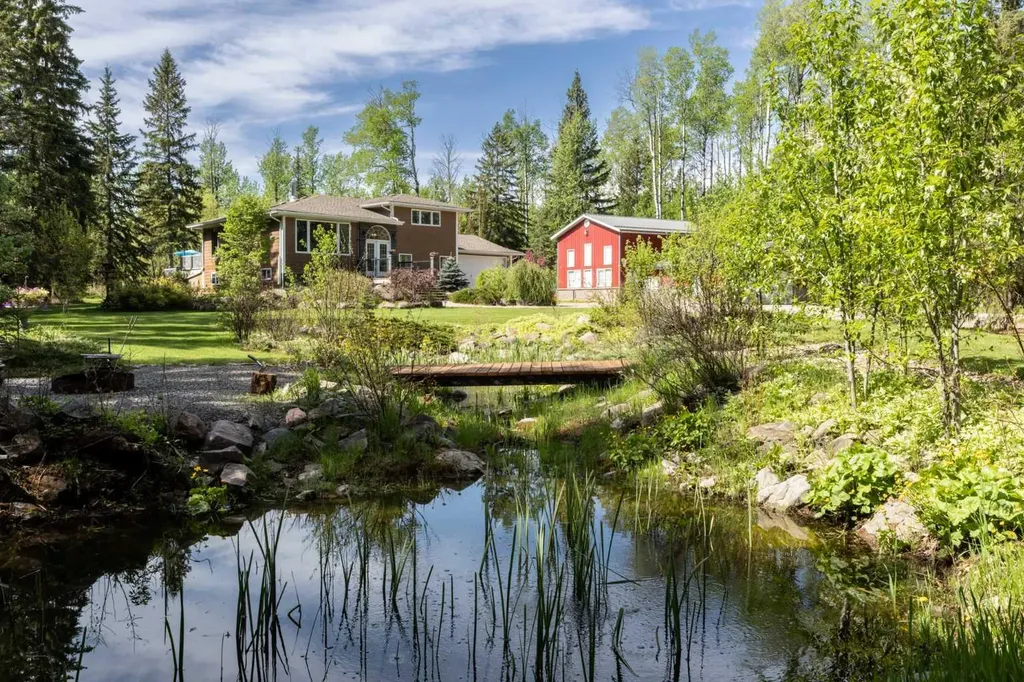 13 Green Valley Lane Rural Clearwater County AB T4T 2A1