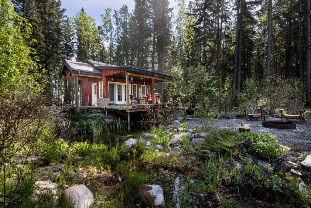 13 Green Valley Lane Rural Clearwater County AB T4T 2A1