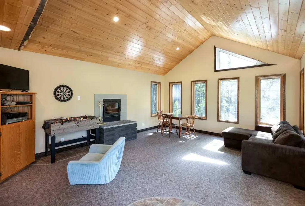 13 Green Valley Lane Rural Clearwater County AB T4T 2A1