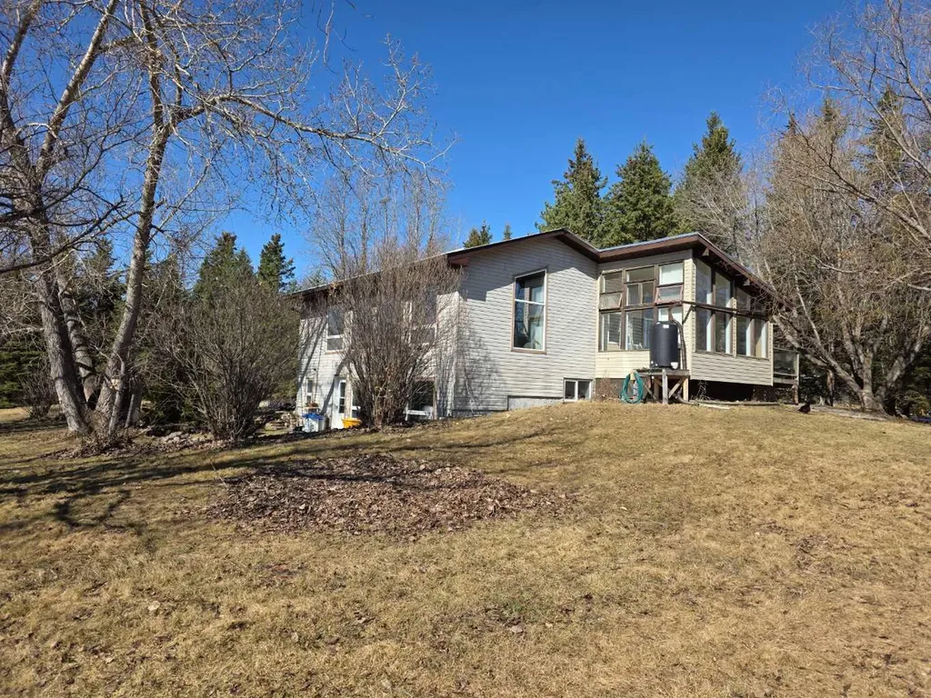 462075 Range Road 33 Winfield AB T0C 2X0