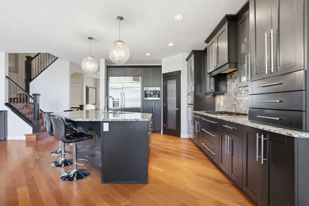 135 Cranleigh View SE Calgary AB T3M 0A2