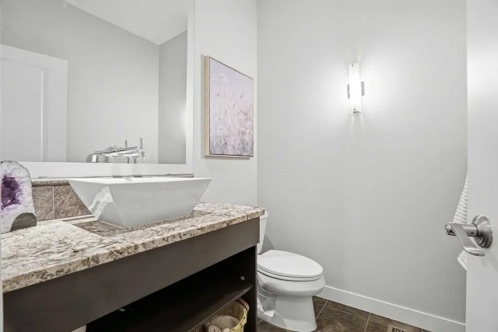 135 Cranleigh View SE Calgary AB T3M 0A2