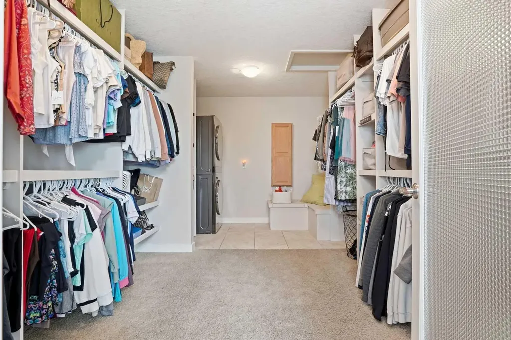 135 Cranleigh View SE Calgary AB T3M 0A2