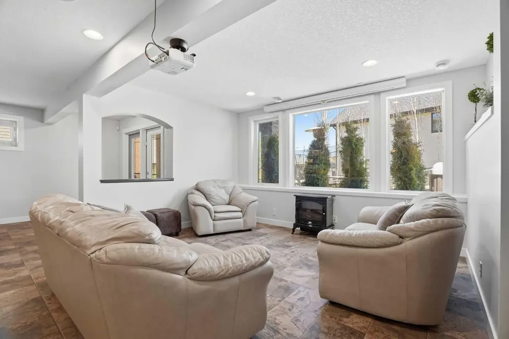 135 Cranleigh View SE Calgary AB T3M 0A2