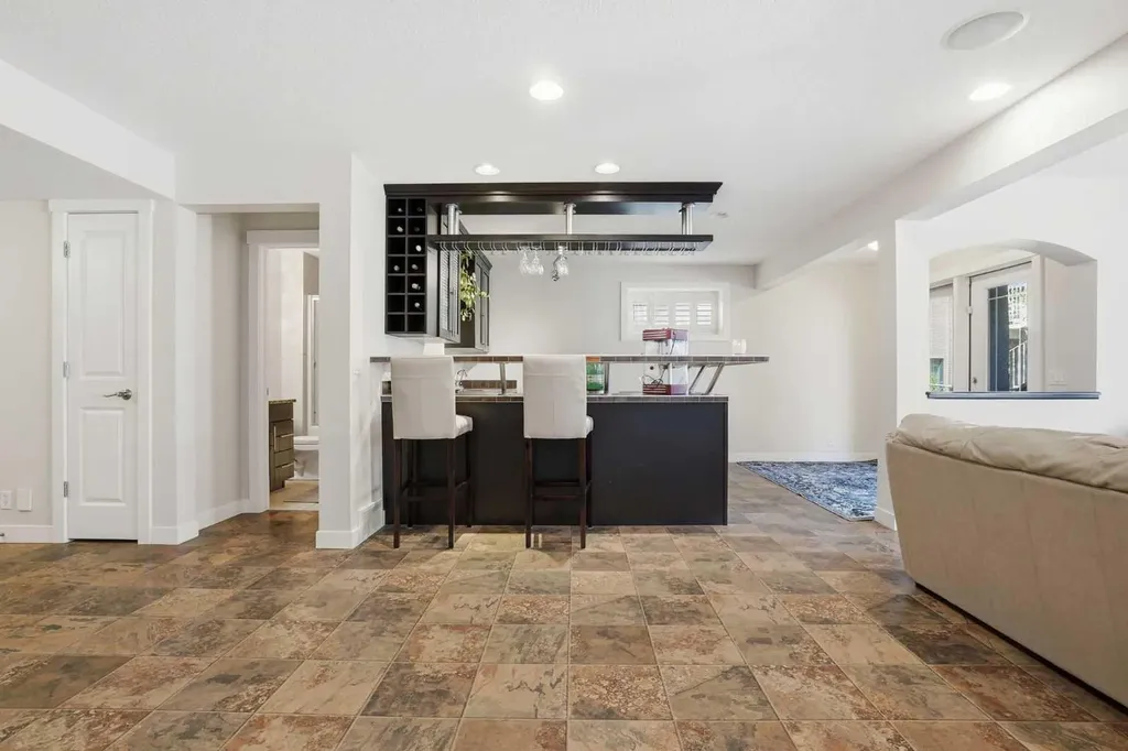 135 Cranleigh View SE Calgary AB T3M 0A2