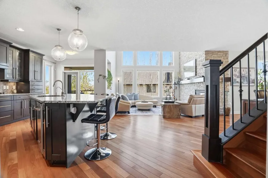 135 Cranleigh View SE Calgary AB T3M 0A2