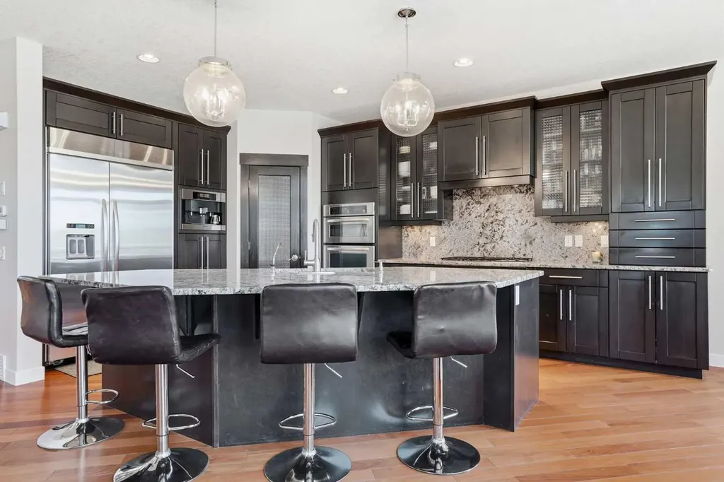 135 Cranleigh View SE Calgary AB T3M 0A2