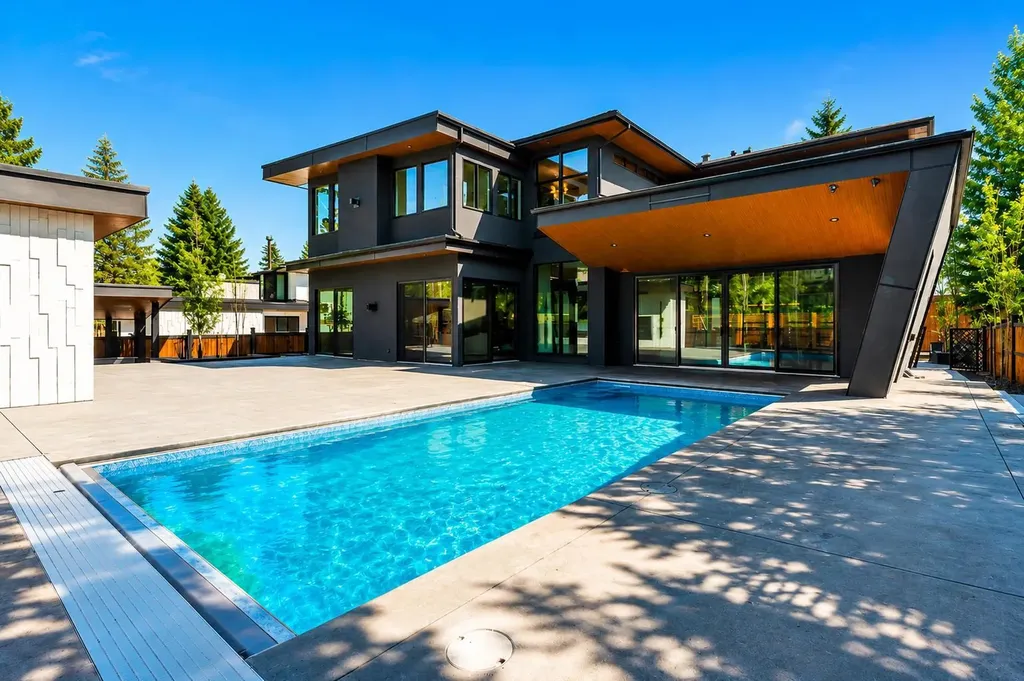 1016 Beverley Boulevard SW Calgary AB T2V 2C5