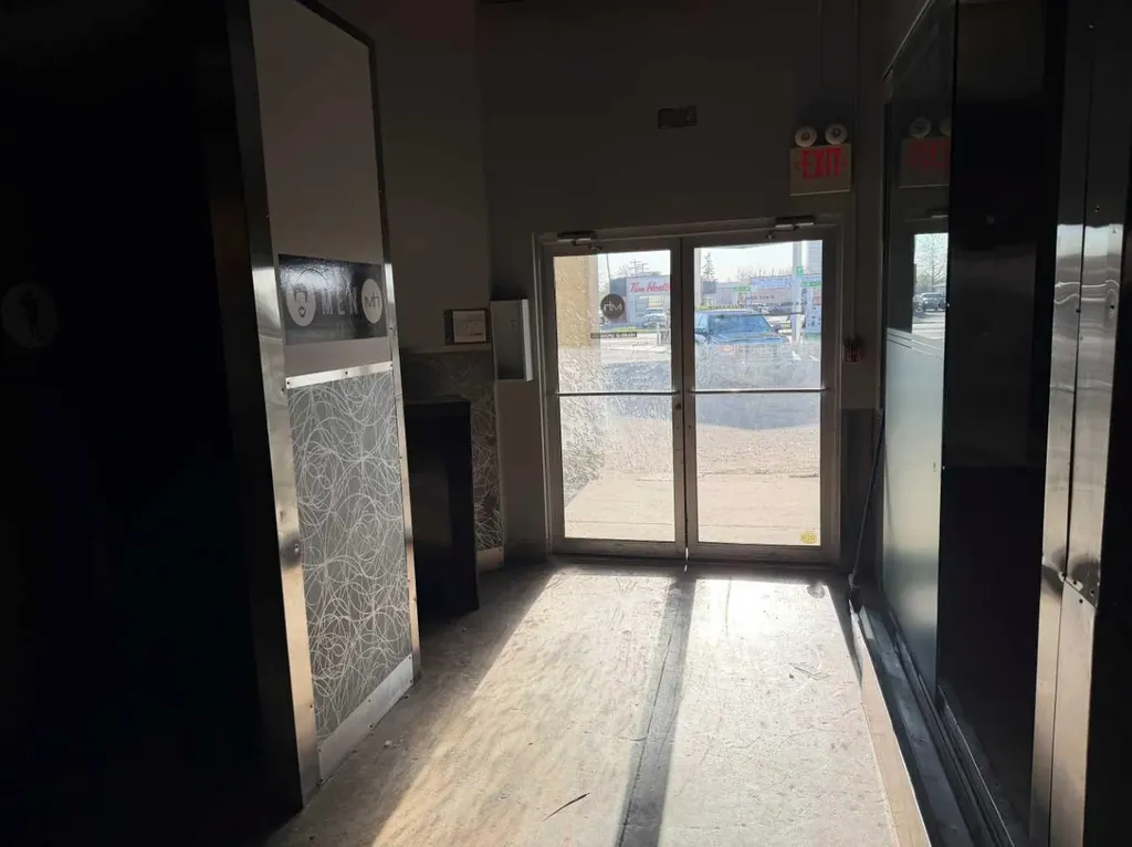 10508 100 Avenue Grande Prairie AB T8V 0V9