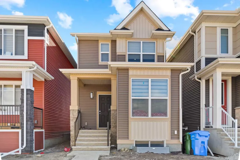 123 Corner Glen Drive NE Calgary AB T3N 2T4