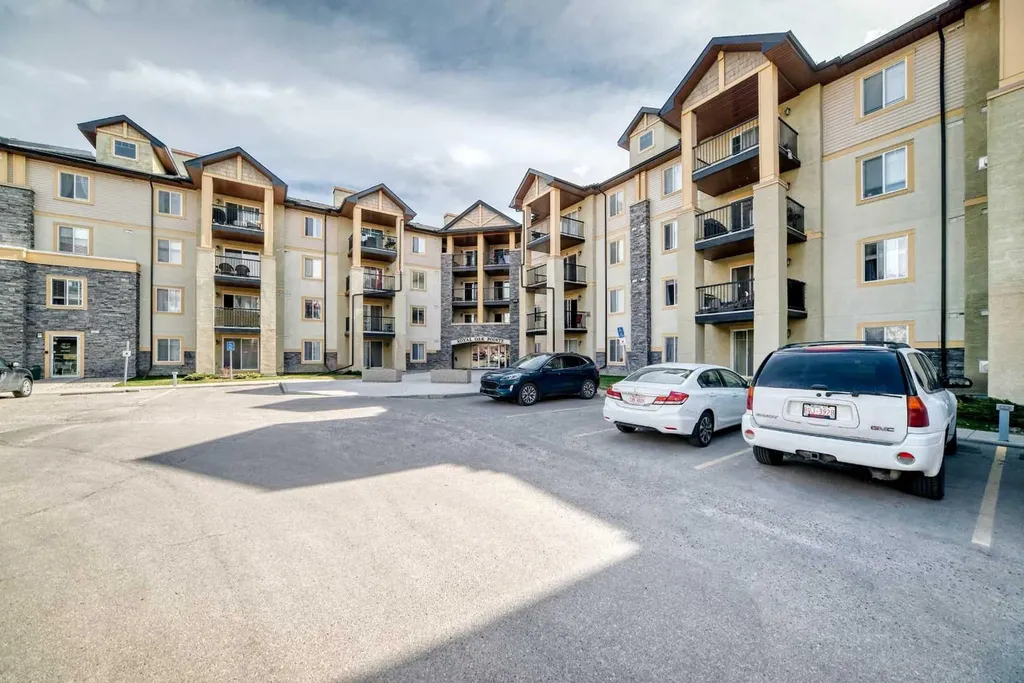 8810 Royal Birch Boulevard NW Calgary AB T3G 6A9