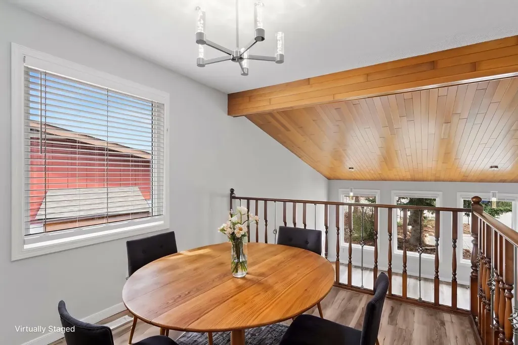 92 Glenhill Drive Cochrane AB T4C 1H1