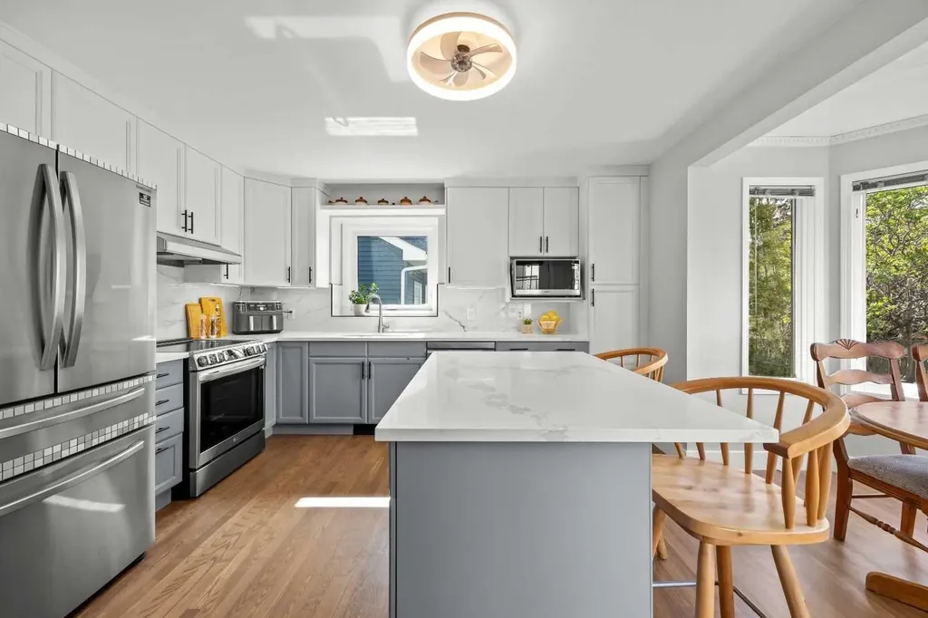 260 Riverside Mews SE Calgary AB T2C 3Y8