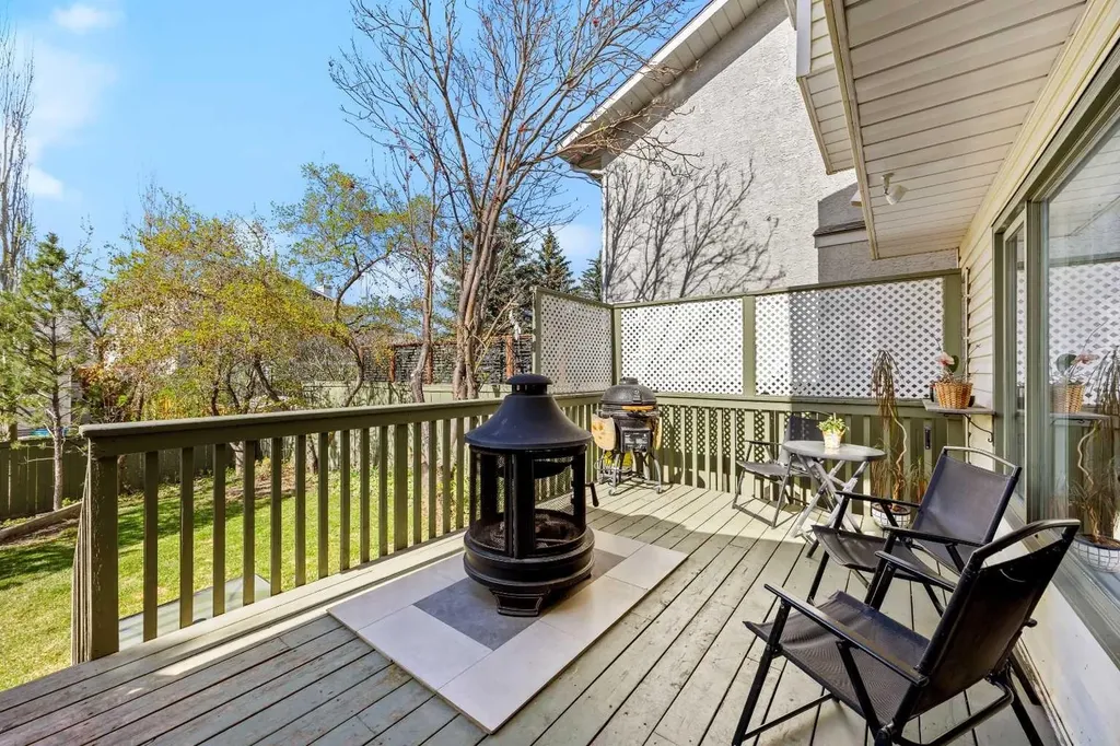 260 Riverside Mews SE Calgary AB T2C 3Y8