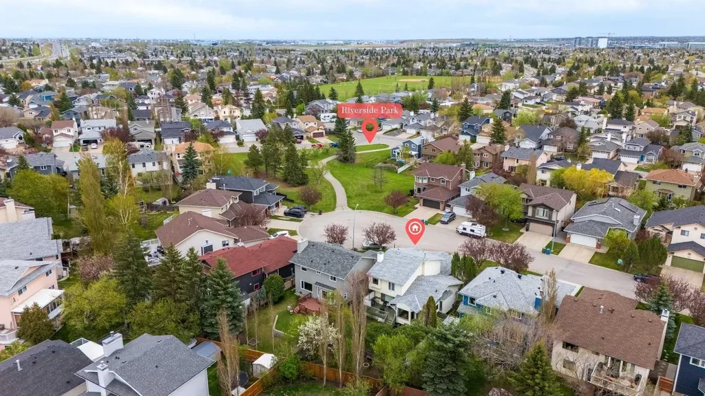 260 Riverside Mews SE Calgary AB T2C 3Y8