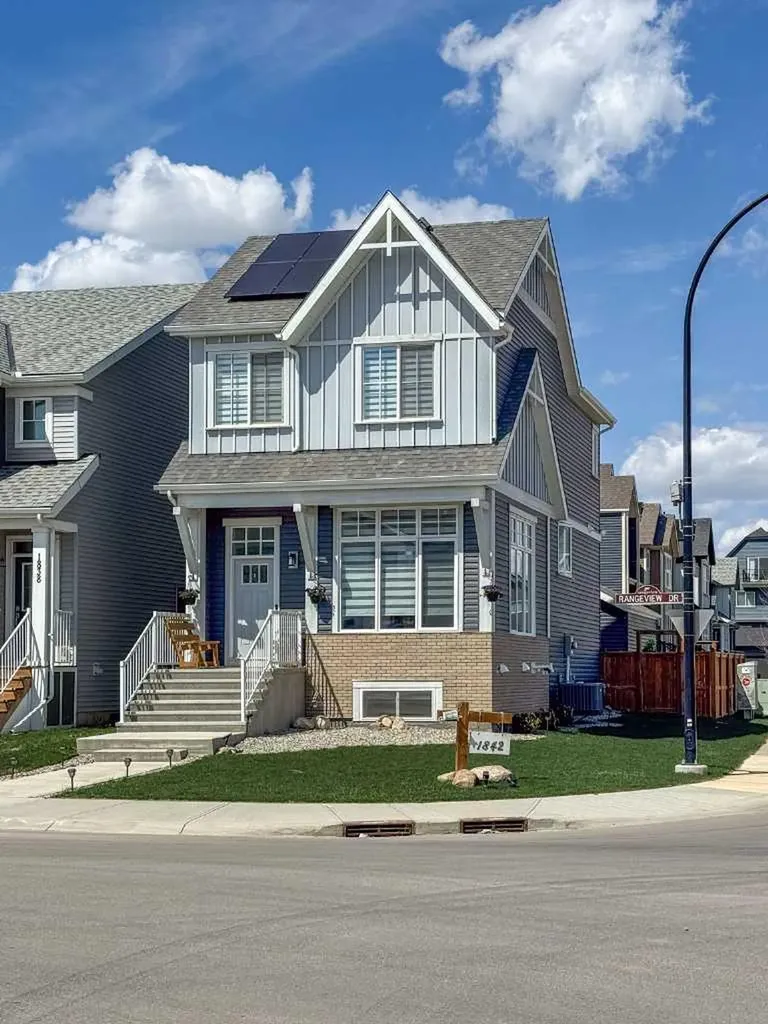 1842 Rangeview Drive SE Calgary AB T3S0C9
