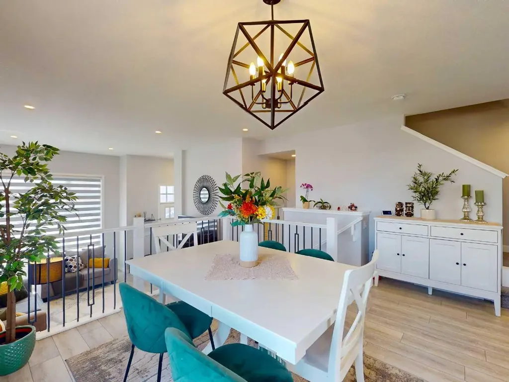 1842 Rangeview Drive SE Calgary AB T3S0C9