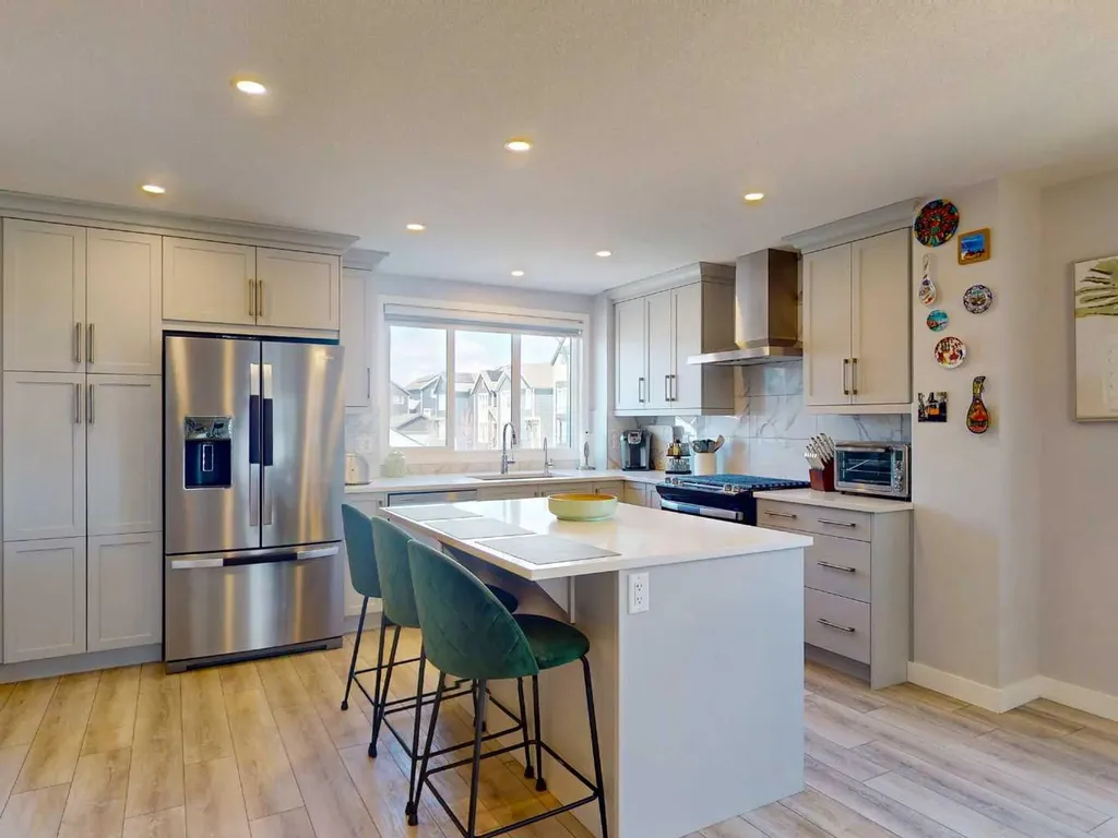 1842 Rangeview Drive SE Calgary AB T3S0C9