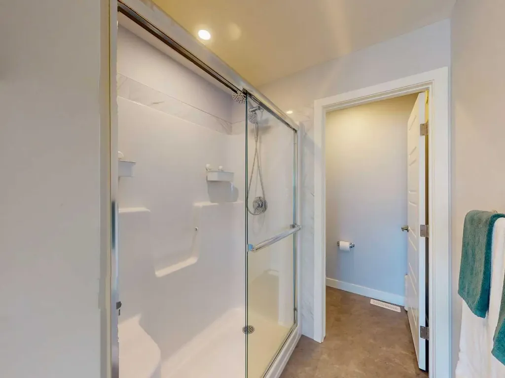 1842 Rangeview Drive SE Calgary AB T3S0C9