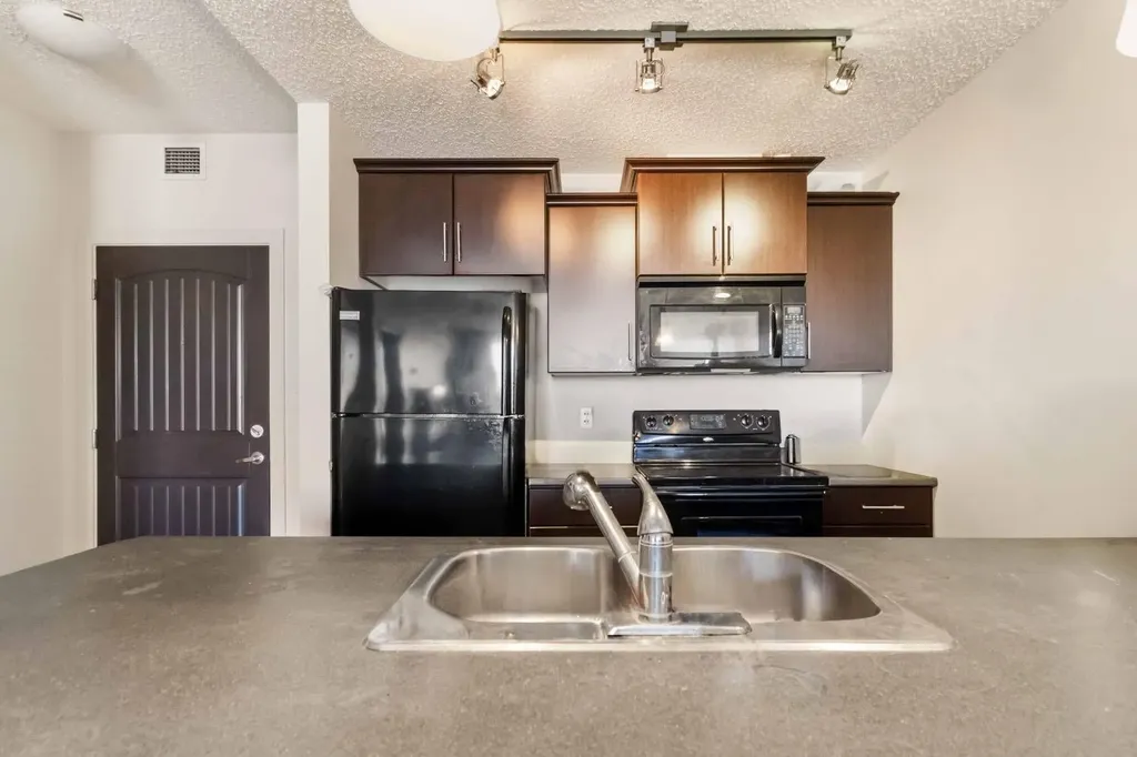135C Sandpiper Road Fort Mcmurray AB T9K0N3