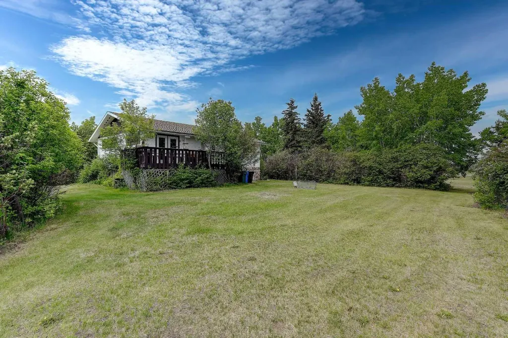710 8th Avenue W Beaverlodge AB T0H 0C0