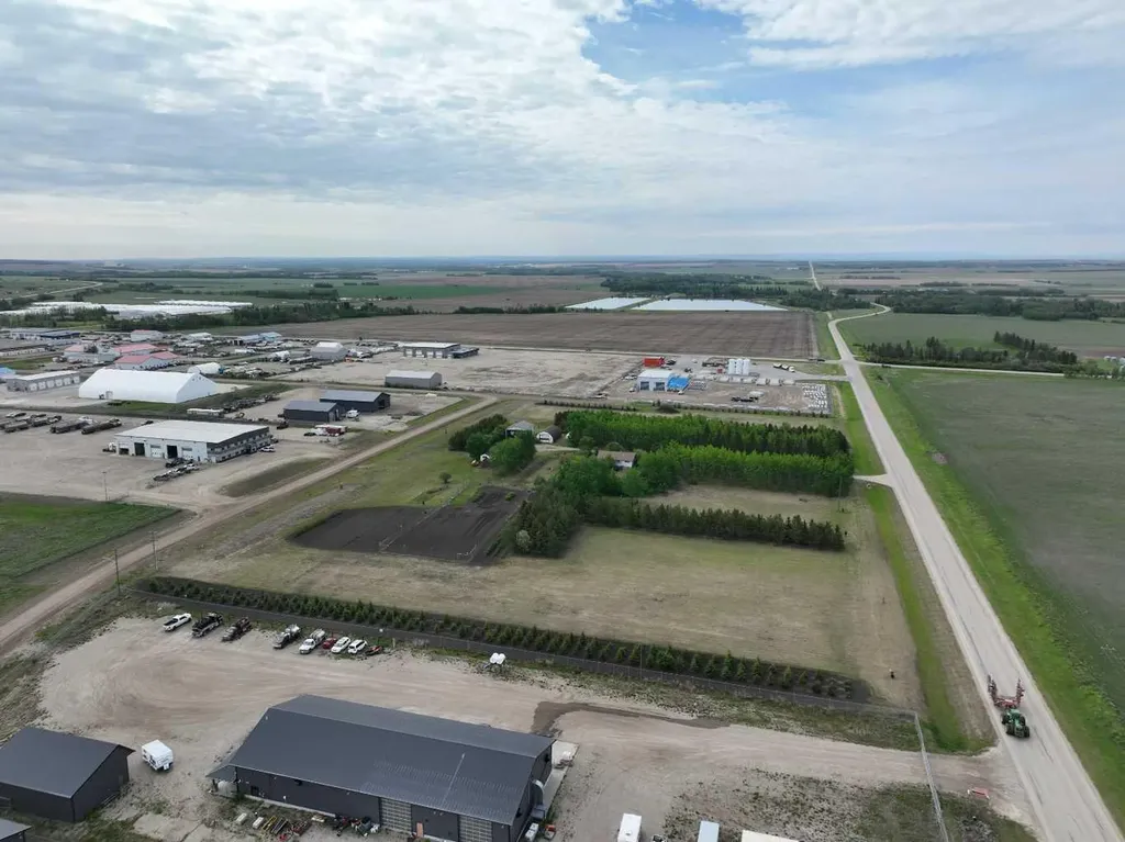 710 8th Avenue W Beaverlodge AB T0H 0C0