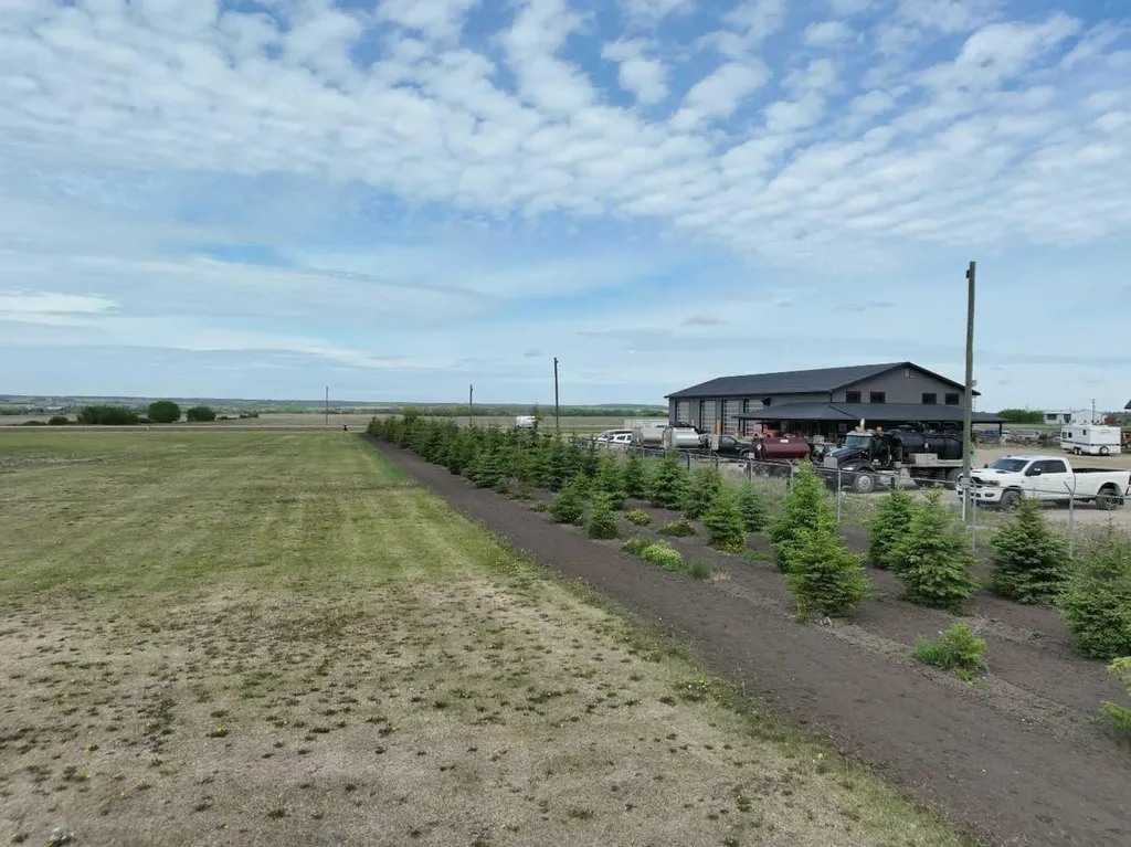 710 8th Avenue W Beaverlodge AB T0H 0C0