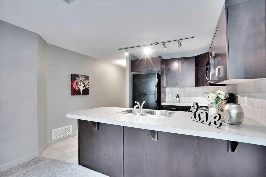 1410 1 Street SE Calgary AB T2G 5T7