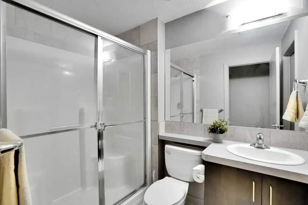 1410 1 Street SE Calgary AB T2G 5T7