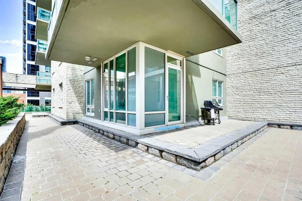 1410 1 Street SE Calgary AB T2G 5T7
