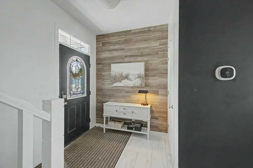 44 Auburn Glen Close SE Calgary AB T3M 2P4