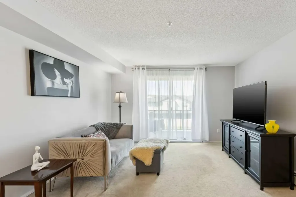 60 Panatella Street NW Calgary AB T3K 0M1