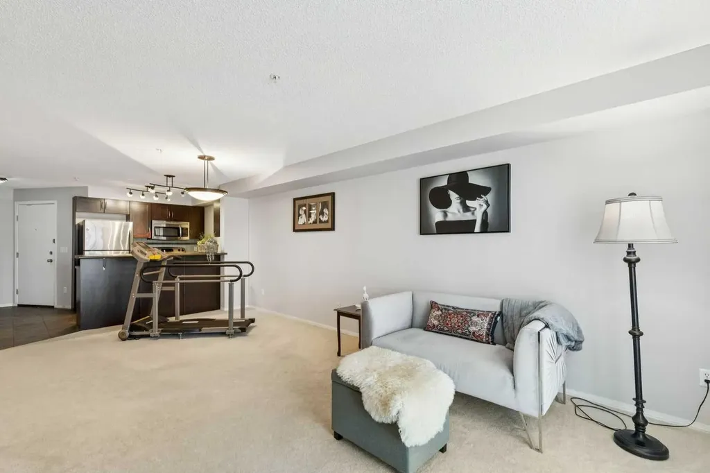 60 Panatella Street NW Calgary AB T3K 0M1