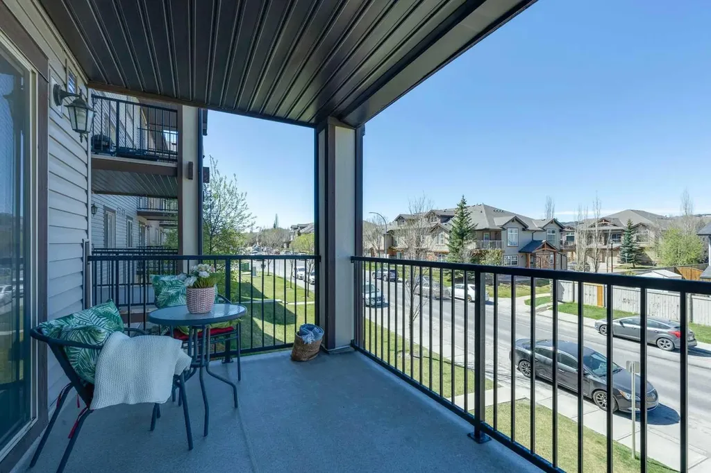 60 Panatella Street NW Calgary AB T3K 0M1