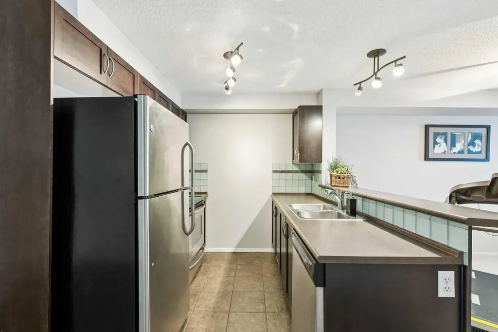 60 Panatella Street NW Calgary AB T3K 0M1