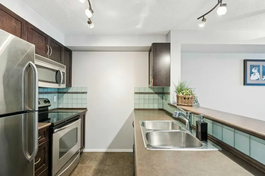 60 Panatella Street NW Calgary AB T3K 0M1