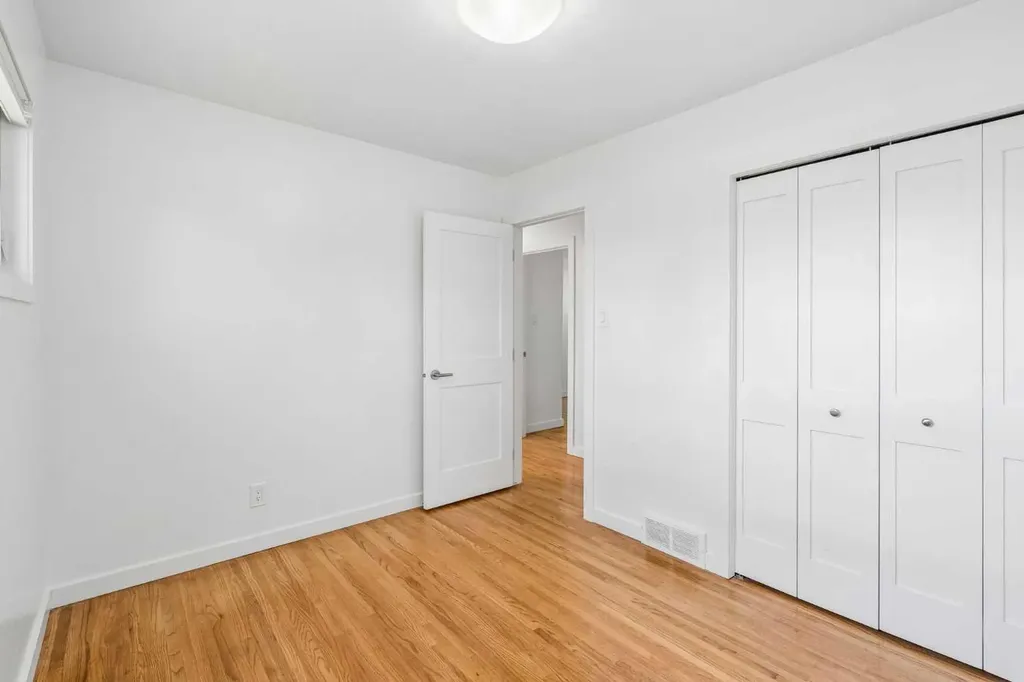 7224 Farrell Road SE Calgary AB T2H 0T6
