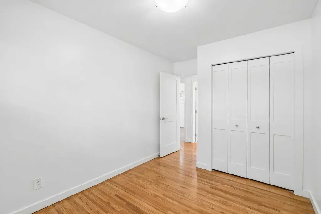 7224 Farrell Road SE Calgary AB T2H 0T6