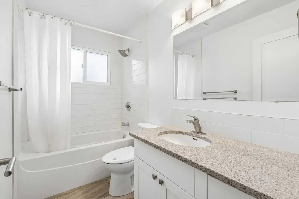 7224 Farrell Road SE Calgary AB T2H 0T6
