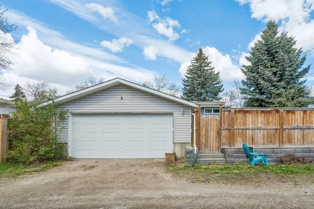 7224 Farrell Road SE Calgary AB T2H 0T6