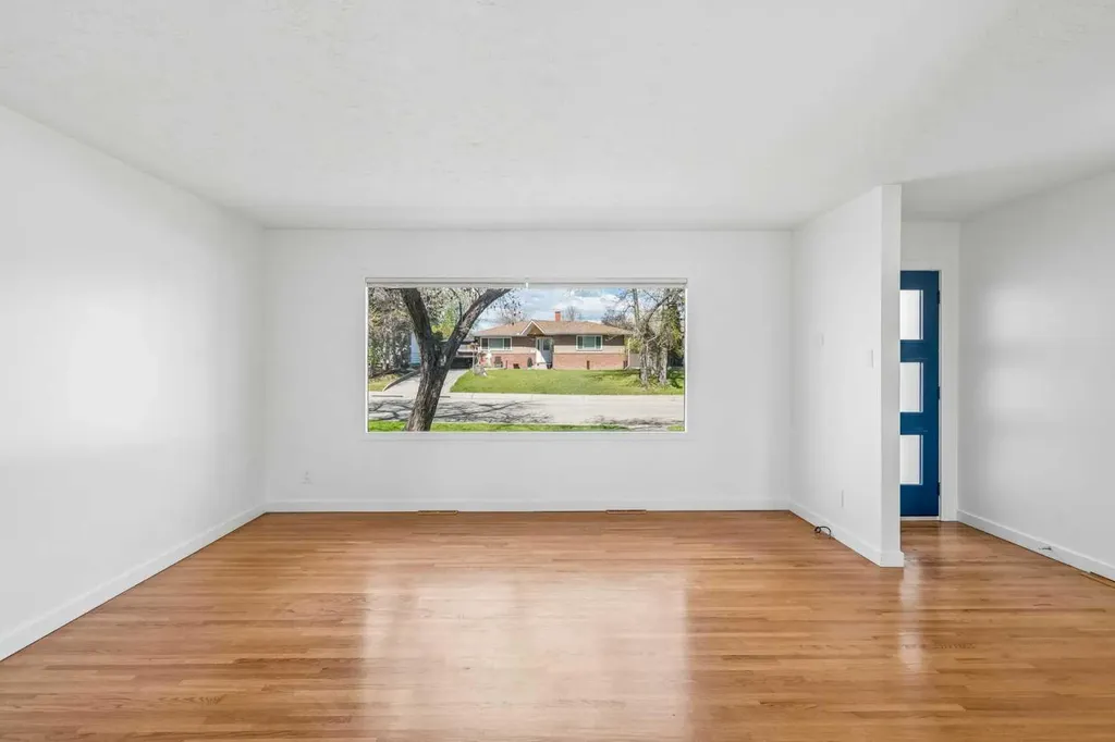 7224 Farrell Road SE Calgary AB T2H 0T6